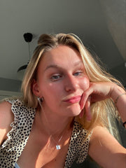 Laura Bennett